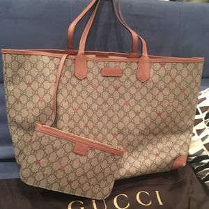 Super new authentic Gucci Tote